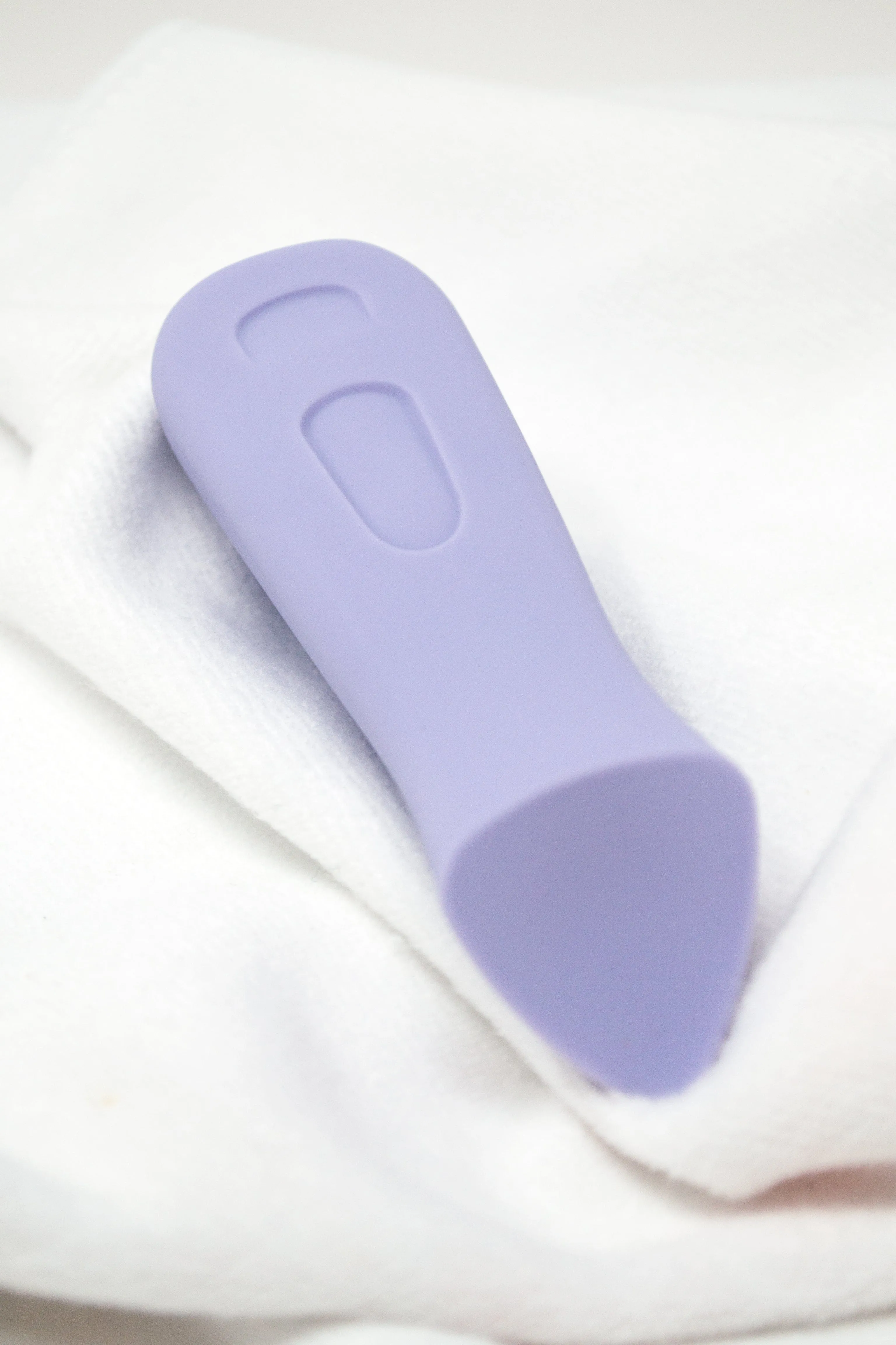 Dame Kip Lavender Clitoral Vibrator