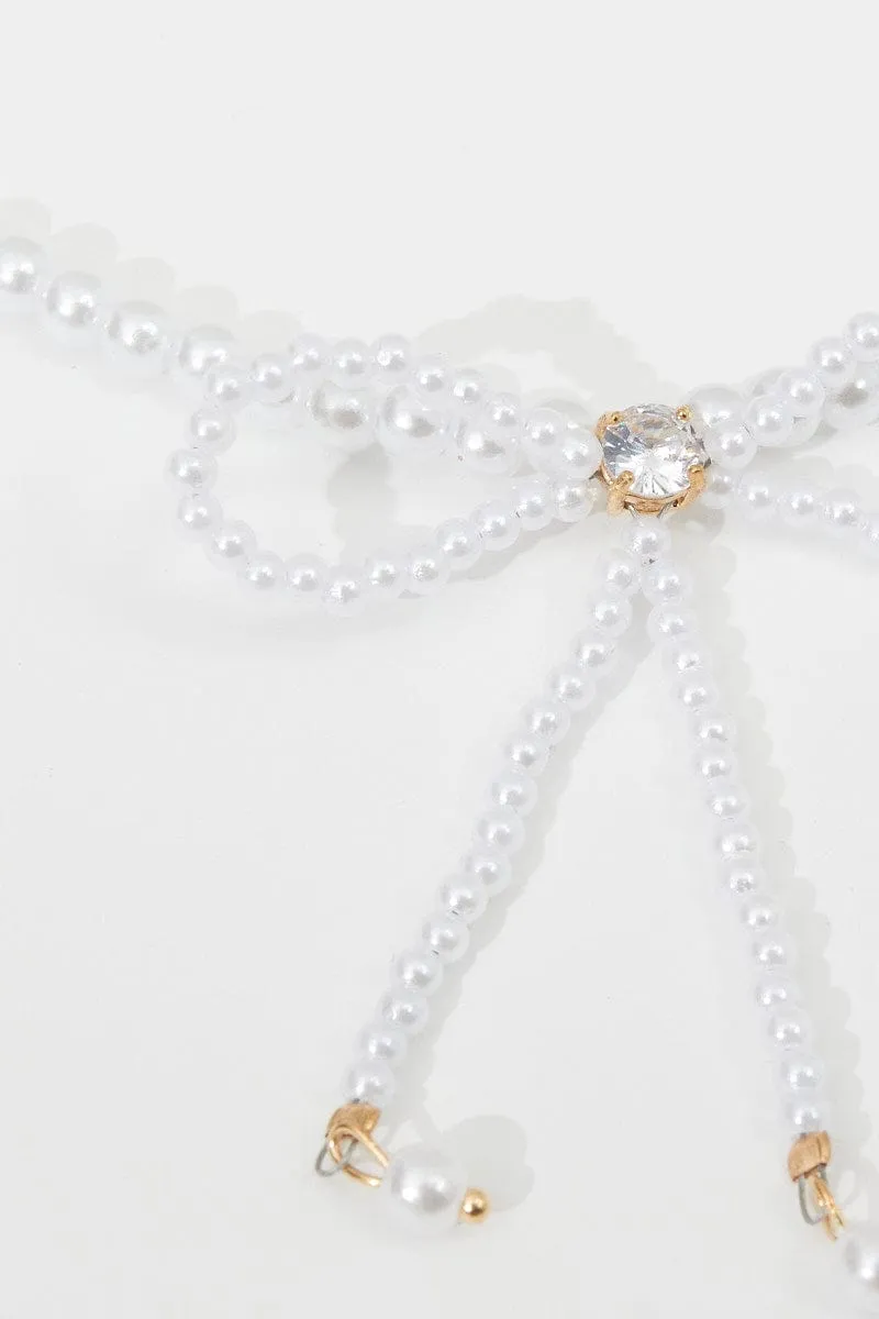 White Bow Decor Faux Pearl Beaded Necklace